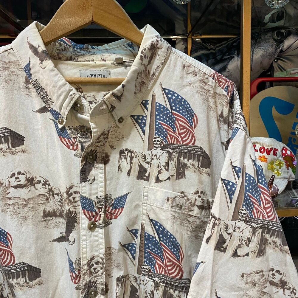 Vintage American Legacy Patriotic Button Up Shirt Mount Rushmore USA Flags AOP